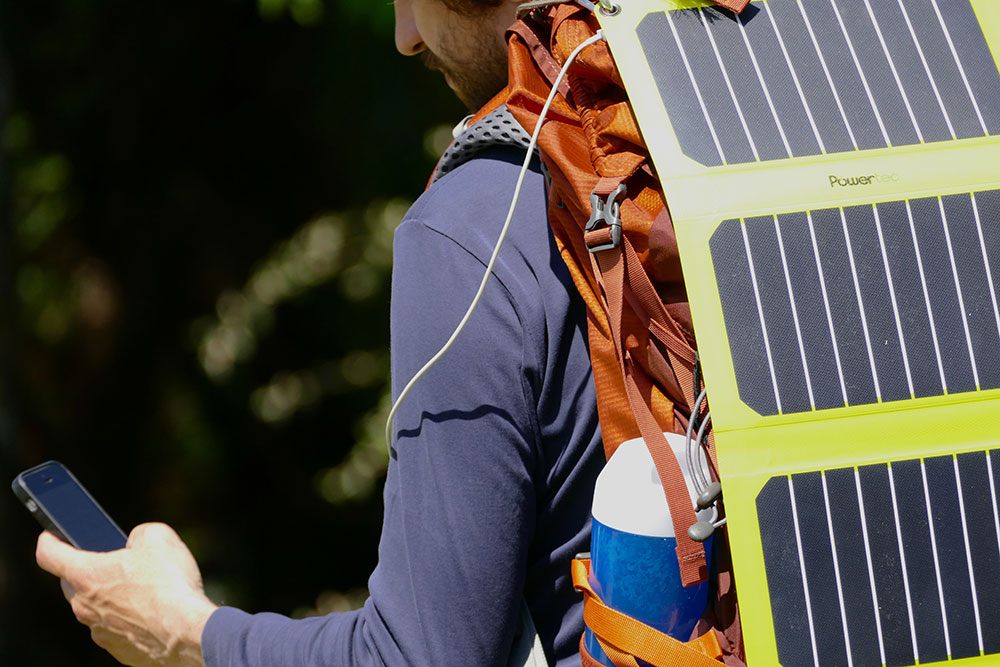 Chargeur solaire usb pour vos randonnées et GR en autonomie
