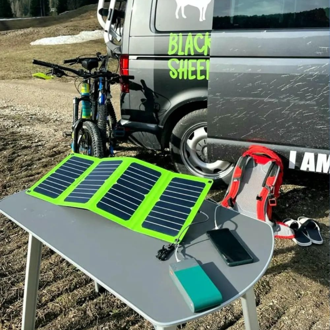 Batterie panneau solaire-Powertec - foldable solar panel - iPhone power bank